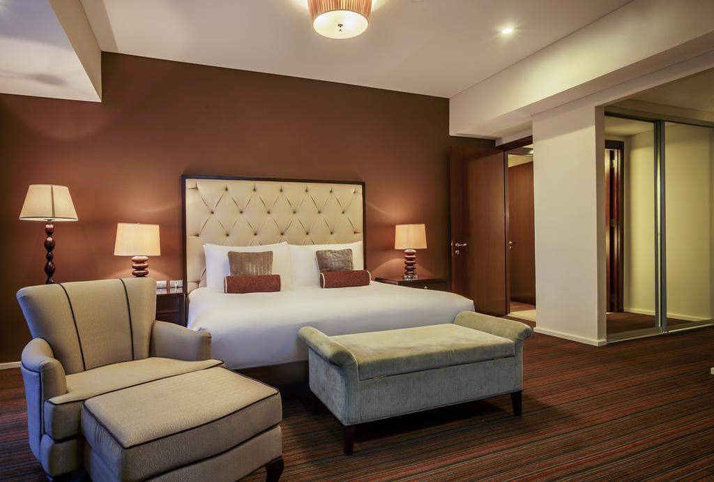 Joy Nostalg Hotel And Suites Manila Managed By The Ascott Limited Pasig City Εξωτερικό φωτογραφία