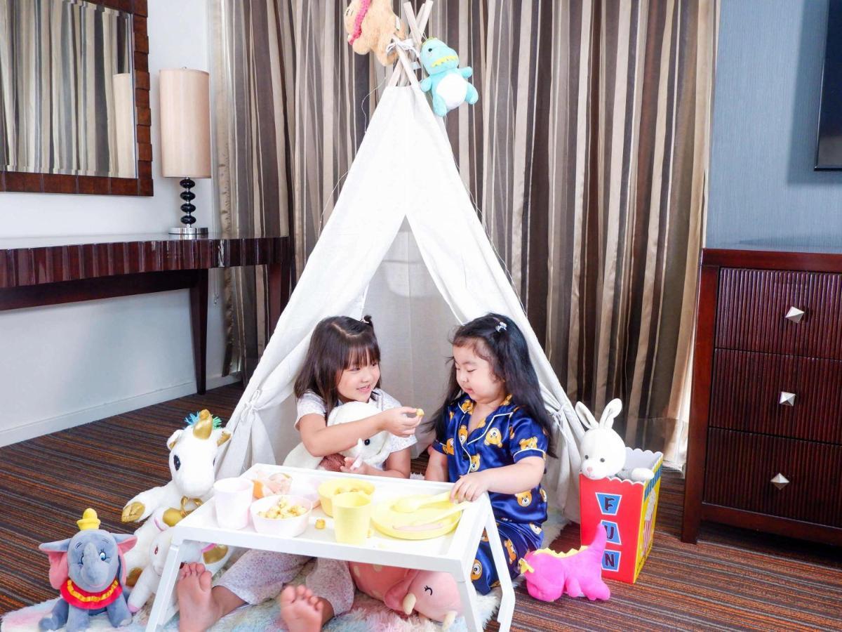 Joy Nostalg Hotel And Suites Manila Managed By The Ascott Limited Pasig City Εξωτερικό φωτογραφία