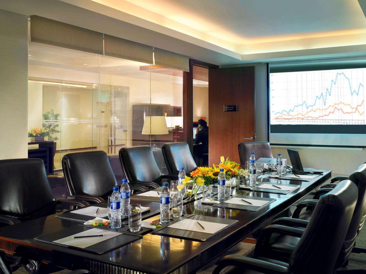 Joy Nostalg Hotel And Suites Manila Managed By The Ascott Limited Pasig City Εξωτερικό φωτογραφία